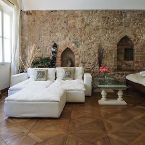 Karlova - Old Town Apartment